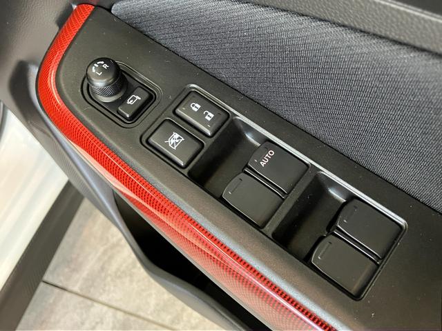 スイフトスポーツベースグレード 6MT ターボ 8型ナビ パノラマカメラ衝突被害軽減ブレーキコーナーセンサー 8型フルセグナビ DVD再生 Bluetooth パノラマカメラ 前後ドラレコ ETC シートヒーター レーダークルーズ LED スマートキー 6速MT ターボ(滋賀県)の中古車