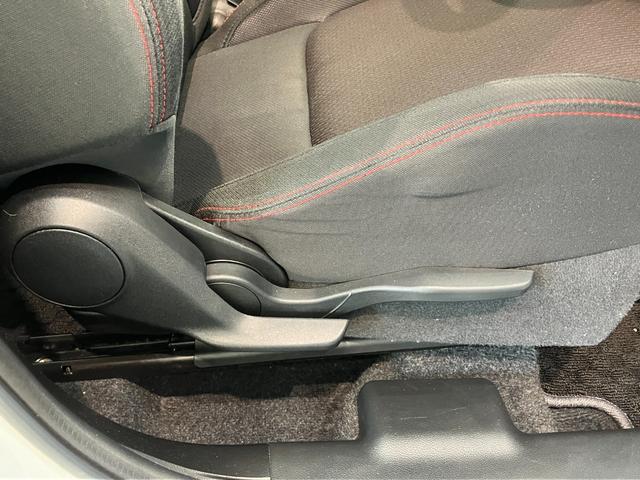 スイフトスポーツベースグレード 6MT ターボ 8型ナビ パノラマカメラ衝突被害軽減ブレーキコーナーセンサー 8型フルセグナビ DVD再生 Bluetooth パノラマカメラ 前後ドラレコ ETC シートヒーター レーダークルーズ LED スマートキー 6速MT ターボ(滋賀県)の中古車