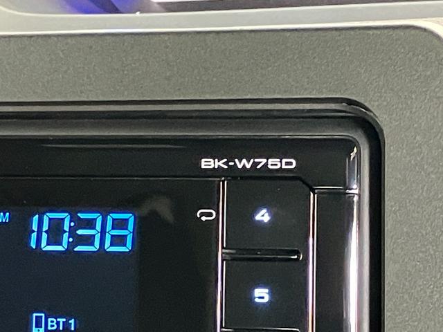 タントカスタムＸ　ＩＤＬＥレス　Ｂ／Ｔ・ＵＳＢチューナー衝突被害軽減ブレーキ　コーナーセンサー　Ｂｌｕｅｔｏｏｔｈ／ＵＳＢチューナー　バックカメラ（ナビ装着時用）　両側電動スライドドア　電動パーキングブレーキ　オートライト　オートエアコン　ＩＤＬＥレス（滋賀県）の中古車