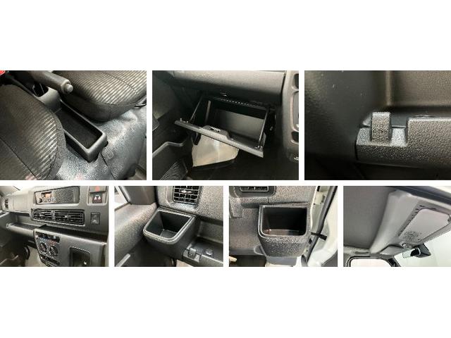 ハイゼットカーゴDX 4WD コーナーセンサー キーレス 前席P/W衝突被害軽減ブレーキ スマアシ パートタイム4WD コーナーセンサー 前席パワーウインドウ AM/FMステレオ 両側スライドドア オートライト マニュアルレベリング キーレスエントリー エコアイドル(滋賀県)の中古車