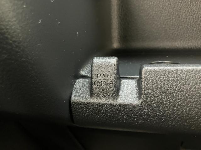 ハイゼットカーゴDX 4WD コーナーセンサー キーレス 前席P/W衝突被害軽減ブレーキ スマアシ パートタイム4WD コーナーセンサー 前席パワーウインドウ AM/FMステレオ 両側スライドドア オートライト マニュアルレベリング キーレスエントリー エコアイドル(滋賀県)の中古車
