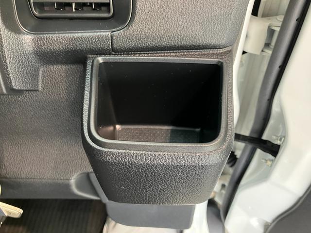 ハイゼットカーゴDX 4WD コーナーセンサー キーレス 前席P/W衝突被害軽減ブレーキ スマアシ パートタイム4WD コーナーセンサー 前席パワーウインドウ AM/FMステレオ 両側スライドドア オートライト マニュアルレベリング キーレスエントリー エコアイドル(滋賀県)の中古車