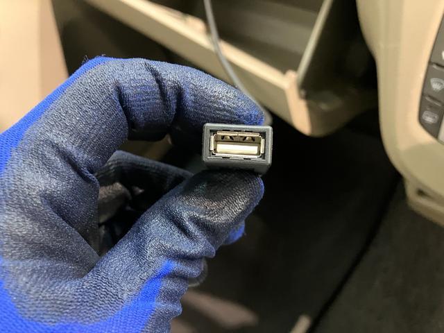 ムーヴＬ　フルセグナビ　ＥＴＣ　キーレス　走行４万キロ台コーナーセンサー　フルセグナビ　ＤＶＤ再生　Ｂｌｕｅｔｏｏｔｈ　ＵＳＢ　ＥＴＣ　電動格納式ミラー　キーレスエントリー　オートエアコン　マニュアルレベリング（滋賀県）の中古車