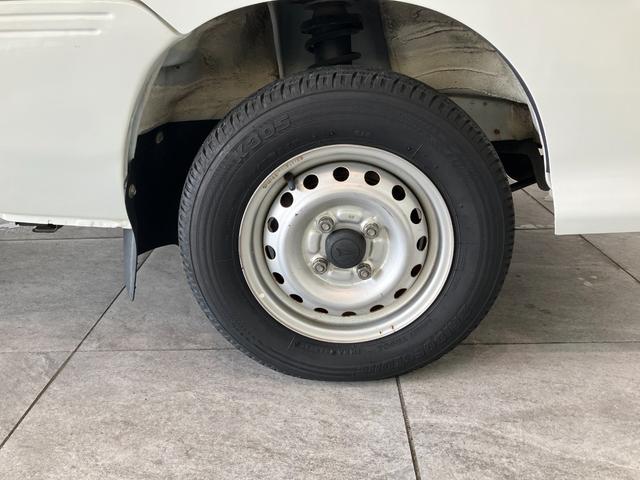 ハイゼットトラックエアコン・パワステ　スペシャル　２ＷＤ　ＡＴ車エアコン　パワステ　ＡＭ／ＦＭラジオ　マニュアルレベリング　荷台マット　ゲートプロテクター（滋賀県）の中古車
