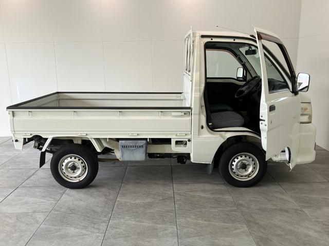 ハイゼットトラックエアコン・パワステ　スペシャル　２ＷＤ　ＡＴ車エアコン　パワステ　ＡＭ／ＦＭラジオ　マニュアルレベリング　荷台マット　ゲートプロテクター（滋賀県）の中古車