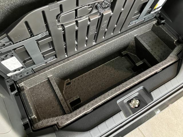 タントカスタムRS ターボ 10型ナビ パノラマカメラ クルコン衝突被害軽減ブレーキ コーナーセンサー 10型フルセグナビ Bluetooth DVD再生 USB パノラマカメラ 前後ドラレコ 両側電動スライドドア 前席シートヒーター レーダークルーズ ターボ(滋賀県)の中古車