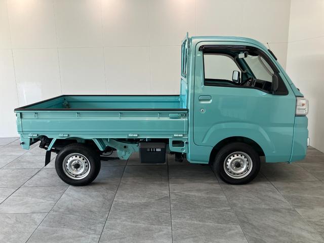 ハイゼットトラックエクストラＳＡIIIｔ　４ＷＤ　５ＭＴ　キーレス　車検整備付衝突被害軽減ブレーキ　４ＷＤ　Ｈｉ−Ｌｏ切り替え　デフロック　４枚リーフスプリング　ＣＤステレオ　キーレスエントリー　パワーウインドウ　荷台作業灯　マニュアルレベリング　５速マニュアルミッション車（滋賀県）の中古車