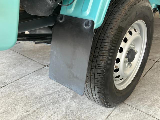 ハイゼットトラックエクストラＳＡIIIｔ　４ＷＤ　５ＭＴ　キーレス　車検整備付衝突被害軽減ブレーキ　４ＷＤ　Ｈｉ−Ｌｏ切り替え　デフロック　４枚リーフスプリング　ＣＤステレオ　キーレスエントリー　パワーウインドウ　荷台作業灯　マニュアルレベリング　５速マニュアルミッション車（滋賀県）の中古車
