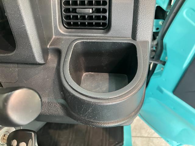 ハイゼットトラックエクストラＳＡIIIｔ　４ＷＤ　５ＭＴ　キーレス　車検整備付衝突被害軽減ブレーキ　４ＷＤ　Ｈｉ−Ｌｏ切り替え　デフロック　４枚リーフスプリング　ＣＤステレオ　キーレスエントリー　パワーウインドウ　荷台作業灯　マニュアルレベリング　５速マニュアルミッション車（滋賀県）の中古車