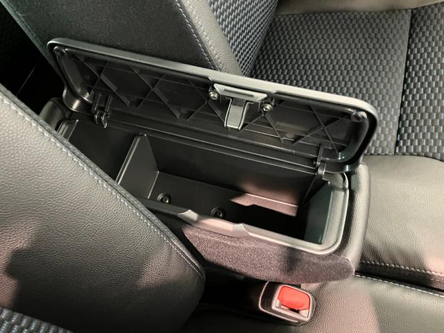 タントカスタムＸリミテッド　フルセグナビ　パノラマ　届出済未使用車衝突被害軽減ブレーキ　コーナーセンサー　フルセグナビ　Ｂｌｕｅｔｏｏｔｈ　ＤＶＤ再生　ＵＳＢ　パノラマカメラ　前後ドラレコ　ＥＴＣ　両側電動スライドドア　前席シートヒーター　ＬＥＤ　レーダークルーズ（滋賀県）の中古車