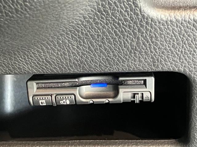 デイズルークスハイウェイスターＧターボ　フルセグナビ　Ｐカメラ　クルコン衝突被害軽減ブレーキ　フルセグナビ　ＤＶＤ　Ｂｌｕｅｔｏｏｔｈ　パノラマカメラ　ドラレコ　ＥＴＣ　両側電動スライド　ＬＥＤ　オートエアコン　スマートキー　クルコン　エコアイドル　タイヤ４本新品交換済（滋賀県）の中古車