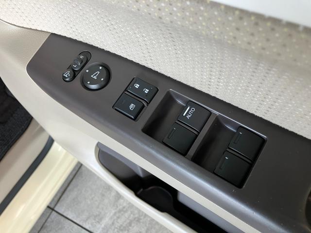 Ｎ−ＢＯＸＧ　フルセグナビ　バックカメラ　左側電動スライドドアフルセグナビ　ＤＶＤ再生　Ｂｌｕｅｔｏｏｔｈ　ＵＳＢ　バックカメラ　前後ドラレコ　ＥＴＣ　左側電動スライドドア　ＬＥＤ　オートエアコン　スマートキー　電格ミラー　エコアイドル　タイヤ４本新品交換済み（滋賀県）の中古車