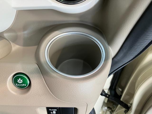 Ｎ−ＢＯＸＧ　フルセグナビ　バックカメラ　左側電動スライドドアフルセグナビ　ＤＶＤ再生　Ｂｌｕｅｔｏｏｔｈ　ＵＳＢ　バックカメラ　前後ドラレコ　ＥＴＣ　左側電動スライドドア　ＬＥＤ　オートエアコン　スマートキー　電格ミラー　エコアイドル　タイヤ４本新品交換済み（滋賀県）の中古車