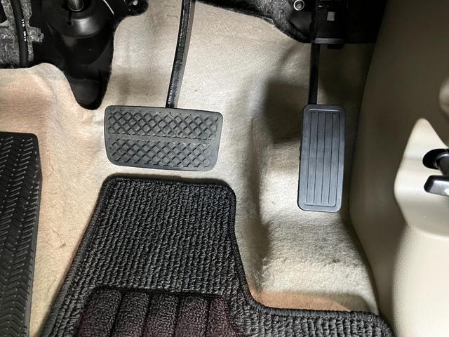 Ｎ−ＢＯＸＧ　フルセグナビ　バックカメラ　左側電動スライドドアフルセグナビ　ＤＶＤ再生　Ｂｌｕｅｔｏｏｔｈ　ＵＳＢ　バックカメラ　前後ドラレコ　ＥＴＣ　左側電動スライドドア　ＬＥＤ　オートエアコン　スマートキー　電格ミラー　エコアイドル　タイヤ４本新品交換済み（滋賀県）の中古車