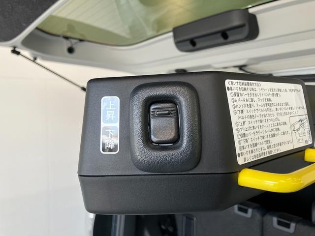 タントカスタムＲＳウェルカムシートリフト　ターボ　パワークレーン衝突被害軽減ブレーキ　コーナーセンサー　ＣＤステレオ　バックカメラ（ナビ装着時用）　両側電動スライドドア　前席シートヒーター　電動パーキングブレーキ　ＬＥＤ　オートエアコン　スマートキー　エコアイドル（滋賀県）の中古車