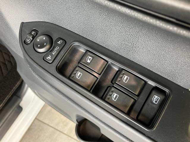 タントXリミテッド 9型ディスプレイオーディオ バックカメラ衝突被害軽減ブレーキ コーナーセンサー 9型ディスプレイオーディオ フルセグ Bluetooth USB バックカメラ 両側電動スライドドア 前席シートヒーター LED スマートキー エコアイドル(滋賀県)の中古車