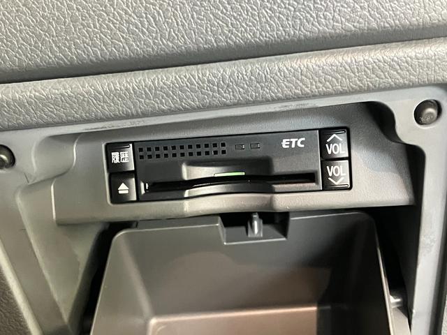 ヴォクシーZS フルセグナビ バックカメラ 両側電動スライドドアフルセグナビ DVD再生 Bluetooth USB バックカメラ ETC 両側電動スライドドア HIDヘッドライト オートライト オートエアコン パドルシフト スマートキー(滋賀県)の中古車