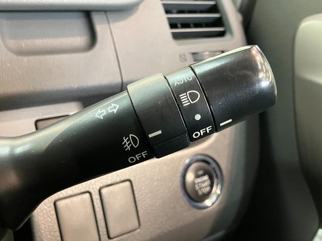 ヴォクシーZS フルセグナビ バックカメラ 両側電動スライドドアフルセグナビ DVD再生 Bluetooth USB バックカメラ ETC 両側電動スライドドア HIDヘッドライト オートライト オートエアコン パドルシフト スマートキー(滋賀県)の中古車