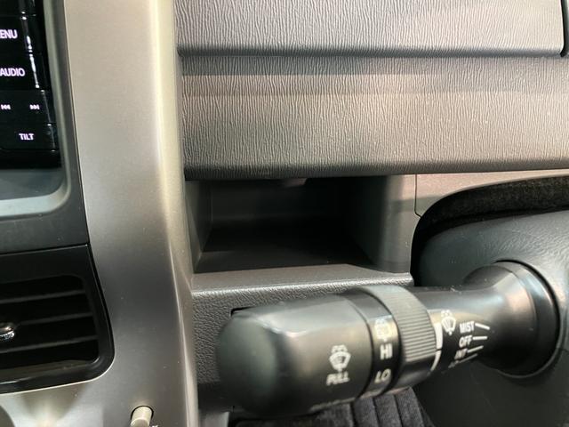 ヴォクシーZS フルセグナビ バックカメラ 両側電動スライドドアフルセグナビ DVD再生 Bluetooth USB バックカメラ ETC 両側電動スライドドア HIDヘッドライト オートライト オートエアコン パドルシフト スマートキー(滋賀県)の中古車