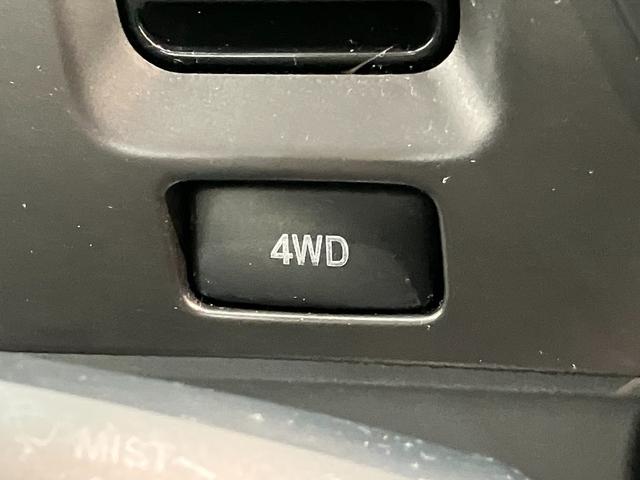 ハイゼットトラックスペシャル　パートタイム４ＷＤ　５ＭＴ　ＡＭ／ＦＭラジオパートタイム４ＷＤ　５速マニュアルミッション車　ＡＭ／ＦＭラジオ　マニュアルレベリング　ゲートプロテクター　テールゲートチェーン（滋賀県）の中古車