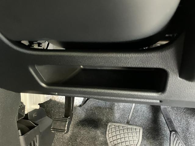 ムーヴＸ　９型ディスプレイオーディオ　Ｂカメラ　届出済未使用車衝突被害軽減ブレーキ　コーナーセンサー　９型ディスプレイオーディオ　フルセグ　Ｂｌｕｅｔｏｏｔｈ　ＵＳＢ　バックカメラ　左側電動スライドドア　ＬＥＤ　ワイヤレス充電器　スマートキー　エコアイドル（滋賀県）の中古車