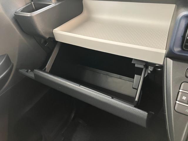タントＸリミテッド　両側電動スライドドア　ＬＥＤ　届出済未使用車衝突被害軽減ブレーキ　コーナーセンサー　バックカメラ（ナビ装着時用）　両側電動スライドドア　前席シートヒーター　電動パーキングブレーキ　ＬＥＤ　オートライト　オートエアコン　スマートキー　エコアイドル（滋賀県）の中古車