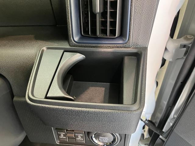 タントＸリミテッド　両側電動スライドドア　ＬＥＤ　届出済未使用車衝突被害軽減ブレーキ　コーナーセンサー　バックカメラ（ナビ装着時用）　両側電動スライドドア　前席シートヒーター　電動パーキングブレーキ　ＬＥＤ　オートライト　オートエアコン　スマートキー　エコアイドル（滋賀県）の中古車