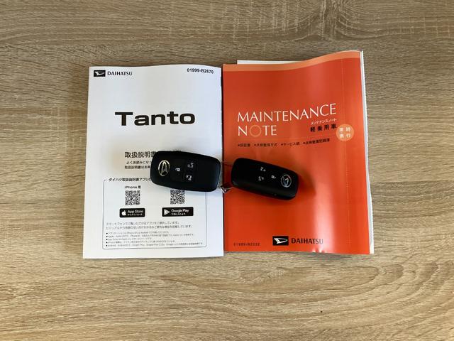 タントＸリミテッド　両側電動スライドドア　ＬＥＤ　届出済未使用車衝突被害軽減ブレーキ　コーナーセンサー　バックカメラ（ナビ装着時用）　両側電動スライドドア　前席シートヒーター　電動パーキングブレーキ　ＬＥＤ　オートライト　オートエアコン　スマートキー　エコアイドル（滋賀県）の中古車