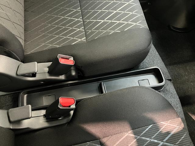 アトレーデッキバン 4WD ターボ 9型D・A 届出済未使用車衝突被害軽減ブレーキ コーナーセンサー 9型ディスプレイオーディオ フルセグ Bluetooth USB バックカメラ レーダークルーズ 両側電動スライドドア LED オートライト オートエアコン(滋賀県)の中古車