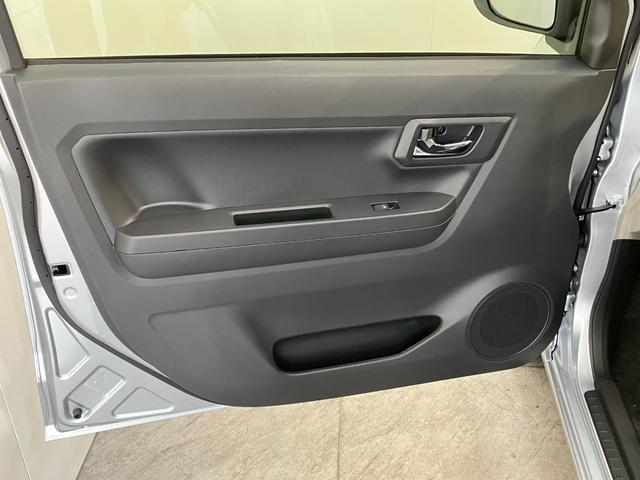 ミライースX SAIII コーナーセンサー 電格ミラー 届出済未使用車衝突被害軽減ブレーキ スマアシ3 コーナーセンサー バックカメラ(ナビ装着時用) LEDヘッドライト 電動格納式ミラー マニュアルレベリング キーレスエントリー オートライト エコアイドル(滋賀県)の中古車