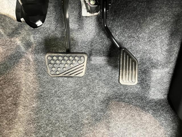 ミライースX SAIII コーナーセンサー 電格ミラー 届出済未使用車衝突被害軽減ブレーキ スマアシ3 コーナーセンサー バックカメラ(ナビ装着時用) LEDヘッドライト 電動格納式ミラー マニュアルレベリング キーレスエントリー オートライト エコアイドル(滋賀県)の中古車