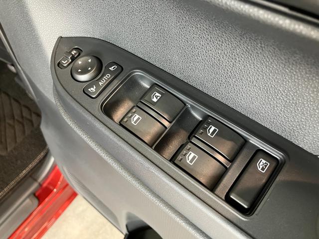 タントXリミテッド フルセグナビ バックカメラ 両側電動スライド衝突被害軽減ブレーキ コーナーセンサー フルセグナビ Bluetooth DVD再生 USB バックカメラ 両側電動スライドドア 前席シートヒーター LED オートライト スマートキー エコアイドル(滋賀県)の中古車