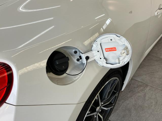 ８６ＧＴ　６ＭＴ　ワンセグナビ　Ｂカメラ　ＬＥＤ　前後ドラレコ６速マニュアルミッション車　ワンセグナビ　Ｂｌｕｅｔｏｏｔｈ　バックカメラ　前後ドラレコ　ＥＴＣ　オートエアコン　ＬＥＤヘッドライト　オートライト　クルーズコントロール　スマートキー（滋賀県）の中古車