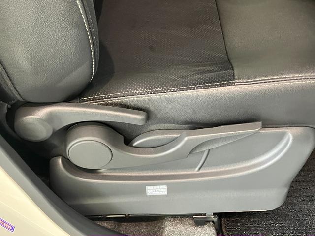 タントカスタムXトップエディションSA2 4WD ナビ Bカメラ衝突被害軽減ブレーキ フルセグナビ Bluetooth DVD再生 USB バックカメラ 左側電動スライドドア LED オートライト オートエアコン 電格ミラー スマートキー エコアイドル 4WD(滋賀県)の中古車