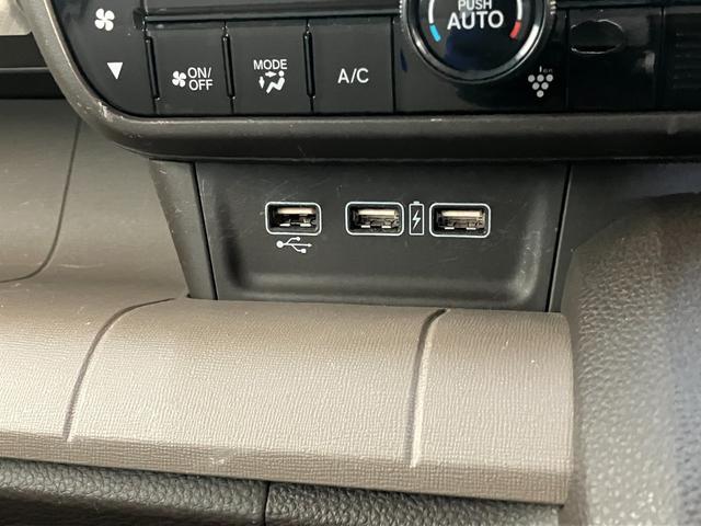 Ｎ−ＷＧＮＬ・ターボホンダセンシング　８型フルセグナビ　バックカメラホンダセンシング　８型フルセグナビ　ＤＶＤ再生　Ｂｌｕｅｔｏｏｔｈ　ＵＳＢ　バックカメラ　ドラレコ　ＥＴＣ　ＬＥＤ　オートライト　オートエアコン　シートヒーター　レーダークルーズ　スマートキー　ターボ（滋賀県）の中古車