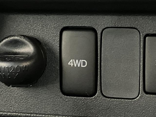 ハイゼットトラックジャンボＳＡ３ｔ　４ＷＤ　ＡＴ車　フルセグナビ　ドラレコ衝突被害軽減ブレーキ　スマアシ　フルセグナビ　ＤＶＤ再生　Ｂｌｕｅｔｏｏｔｈ　ＵＳＢ　ドラレコ　ＥＴＣ　ＬＥＤ　オートライト　パワーウインドウ　キーレスエントリー　荷台作業灯　パートタイム４ＷＤ（滋賀県）の中古車