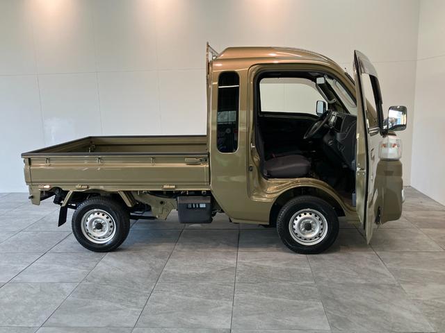 ハイゼットトラックジャンボＳＡ３ｔ　４ＷＤ　ＡＴ車　フルセグナビ　ドラレコ衝突被害軽減ブレーキ　スマアシ　フルセグナビ　ＤＶＤ再生　Ｂｌｕｅｔｏｏｔｈ　ＵＳＢ　ドラレコ　ＥＴＣ　ＬＥＤ　オートライト　パワーウインドウ　キーレスエントリー　荷台作業灯　パートタイム４ＷＤ（滋賀県）の中古車