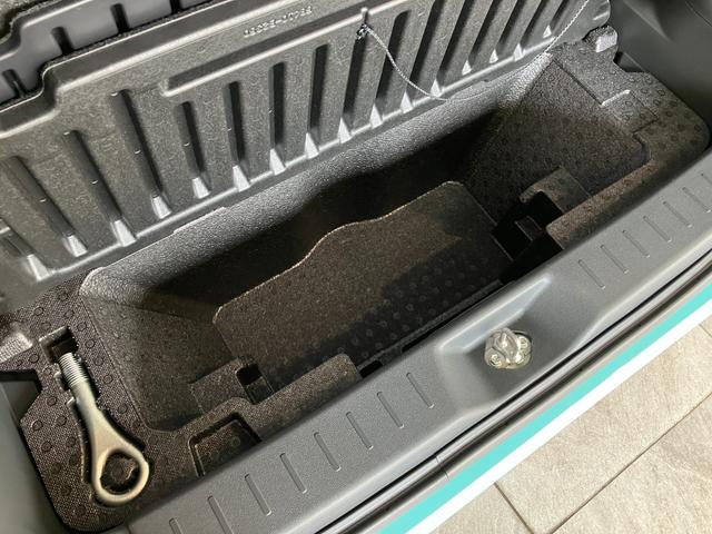 ムーヴキャンバスＧメイクアップ　ＳＡ３　フルセグナビ　バックカメラ　ドラレコ衝突被害軽減ブレーキ　フルセグナビ　ＤＶＤ　Ｂｌｕｅｔｏｏｔｈ　ＵＳＢ　バックカメラ　ドラレコ　両側電動スライドドア　ＬＥＤ　オートライト　スマートキー　エコアイドル　タイヤ４本新品交換済（滋賀県）の中古車