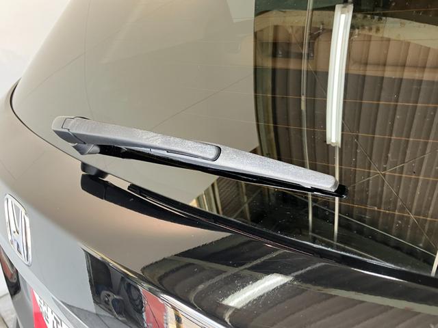 ヴェゼルハイブリッドZ・ホンダセンシング 8型ナビ バックカメラ衝突被害軽減ブレーキ 8型フルセグナビ DVD Bluetooth USB バックカメラ 前後ドラレコ ETC LED パドルシフト レーダークルーズ オートエアコン スマートキー エコアイドル(滋賀県)の中古車