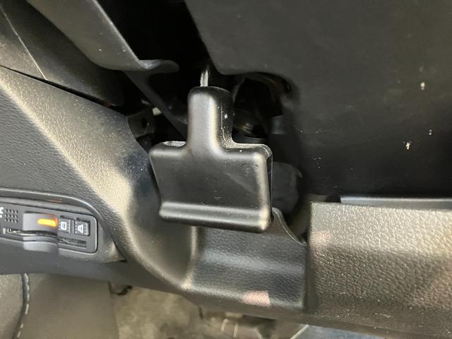 ヴェゼルハイブリッドZ・ホンダセンシング 8型ナビ バックカメラ衝突被害軽減ブレーキ 8型フルセグナビ DVD Bluetooth USB バックカメラ 前後ドラレコ ETC LED パドルシフト レーダークルーズ オートエアコン スマートキー エコアイドル(滋賀県)の中古車