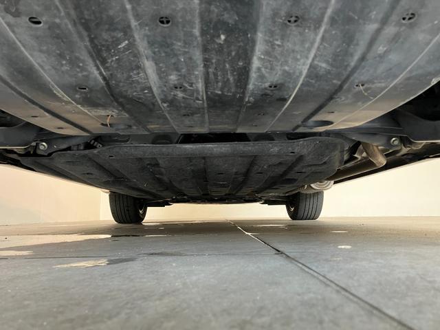ヴェゼルハイブリッドZ・ホンダセンシング 8型ナビ バックカメラ衝突被害軽減ブレーキ 8型フルセグナビ DVD Bluetooth USB バックカメラ 前後ドラレコ ETC LED パドルシフト レーダークルーズ オートエアコン スマートキー エコアイドル(滋賀県)の中古車