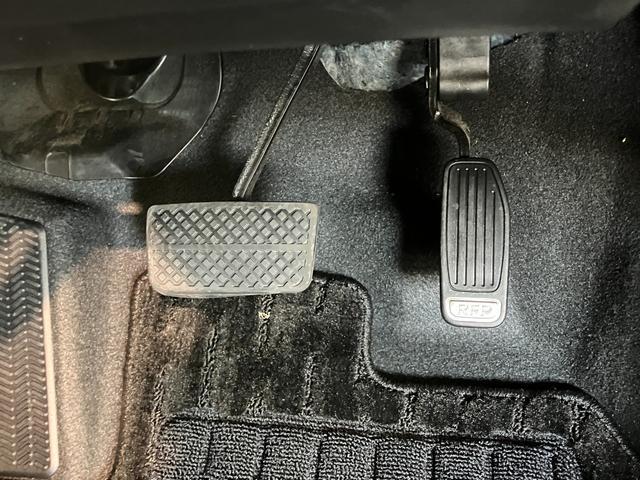 ヴェゼルハイブリッドZ・ホンダセンシング 8型ナビ バックカメラ衝突被害軽減ブレーキ 8型フルセグナビ DVD Bluetooth USB バックカメラ 前後ドラレコ ETC LED パドルシフト レーダークルーズ オートエアコン スマートキー エコアイドル(滋賀県)の中古車