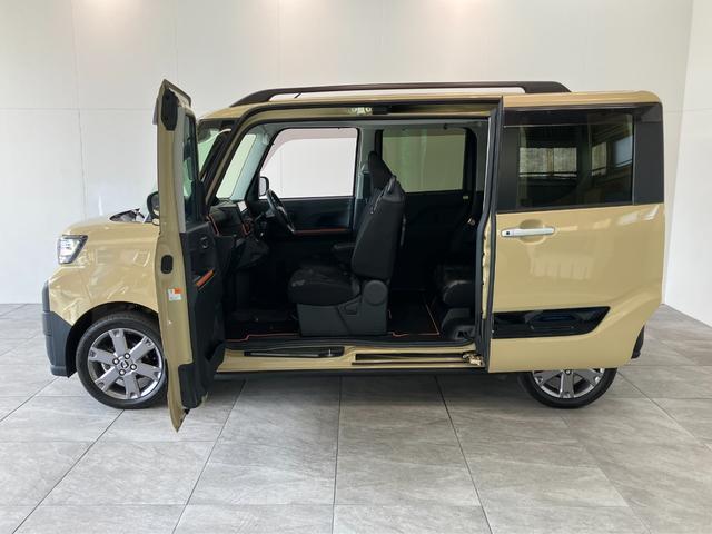 タントファンクロスターボ IDLEレス 4WD 9D.A Bカメラ衝突被害軽減ブレーキ コーナーセンサー 9型ディスプレイオーディオ Bluetooth USB バックカメラ 前後ドラレコ 両側パワスラ シートヒーター LED レーダークルーズ タイヤ4本新品交換済(滋賀県)の中古車