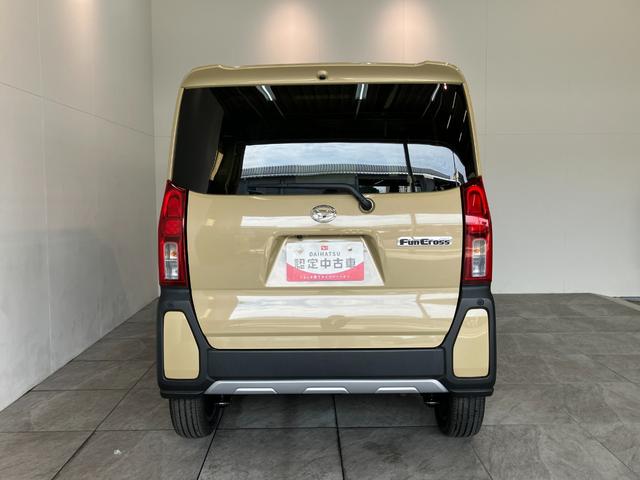 タントファンクロスターボ IDLEレス 4WD 9D.A Bカメラ衝突被害軽減ブレーキ コーナーセンサー 9型ディスプレイオーディオ Bluetooth USB バックカメラ 前後ドラレコ 両側パワスラ シートヒーター LED レーダークルーズ タイヤ4本新品交換済(滋賀県)の中古車