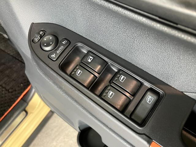 タントファンクロスターボ IDLEレス 4WD 9D.A Bカメラ衝突被害軽減ブレーキ コーナーセンサー 9型ディスプレイオーディオ Bluetooth USB バックカメラ 前後ドラレコ 両側パワスラ シートヒーター LED レーダークルーズ タイヤ4本新品交換済(滋賀県)の中古車
