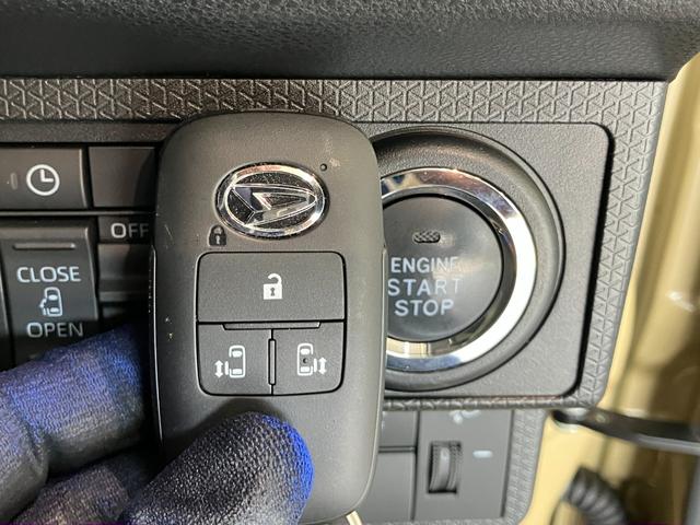 タントファンクロスターボ IDLEレス 4WD 9D.A Bカメラ衝突被害軽減ブレーキ コーナーセンサー 9型ディスプレイオーディオ Bluetooth USB バックカメラ 前後ドラレコ 両側パワスラ シートヒーター LED レーダークルーズ タイヤ4本新品交換済(滋賀県)の中古車