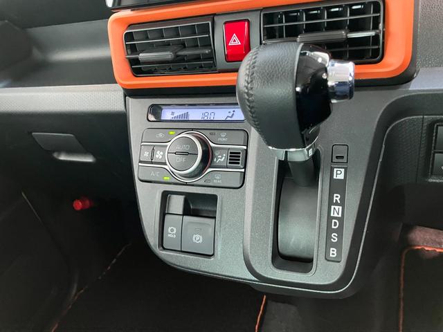 タントファンクロスターボ IDLEレス 4WD 9D.A Bカメラ衝突被害軽減ブレーキ コーナーセンサー 9型ディスプレイオーディオ Bluetooth USB バックカメラ 前後ドラレコ 両側パワスラ シートヒーター LED レーダークルーズ タイヤ4本新品交換済(滋賀県)の中古車