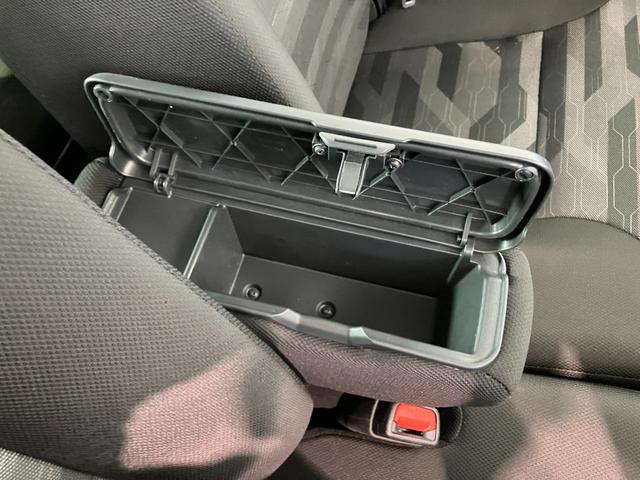 タントファンクロスターボ IDLEレス 4WD 9D.A Bカメラ衝突被害軽減ブレーキ コーナーセンサー 9型ディスプレイオーディオ Bluetooth USB バックカメラ 前後ドラレコ 両側パワスラ シートヒーター LED レーダークルーズ タイヤ4本新品交換済(滋賀県)の中古車