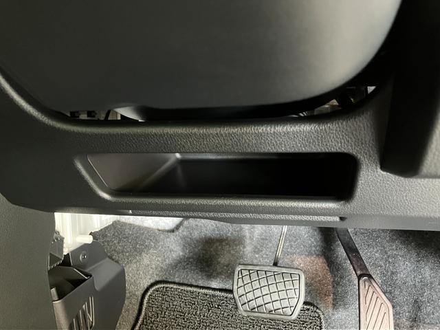 ムーヴキャンバスストライプスG 9型ディスプレイオーディオ バックカメラ衝突被害軽減ブレーキ コーナーセンサー 9型ディスプレイオーディオ フルセグ Bluetooth USB バックカメラ 両側電動スライドドア 前席シートヒーター LED ワイヤレス充電器 エコアイドル(滋賀県)の中古車