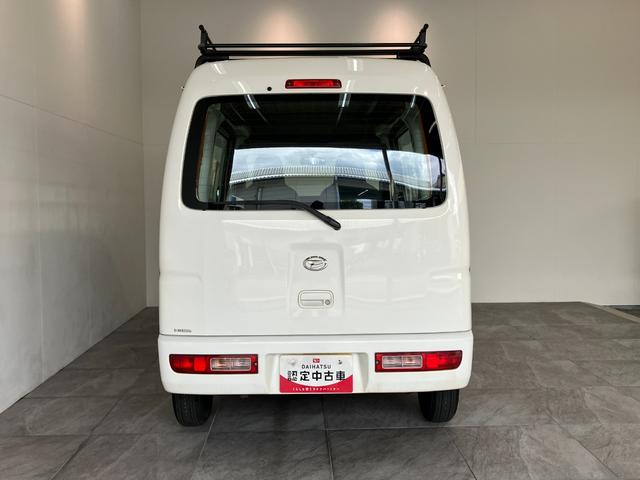 ハイゼットカーゴスペシャル　２シーター　４ＷＤ　５ＭＴ　両側スライドドアＡＭ／ＦＭラジオ　エアコン　パワステ　両側スライドドア　３０キロ用ルーフキャリア　マニュアルレベリング　パートタイム４ＷＤ　５速マニュアルミッション車（滋賀県）の中古車